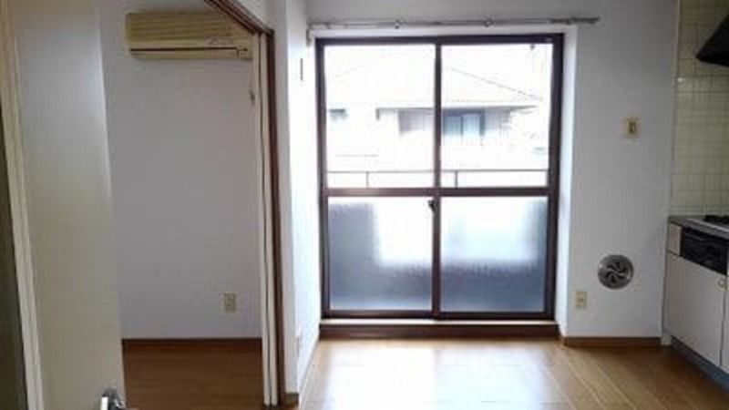 【居間・リビング】 図面と現状に相違がある場合には現状を優先