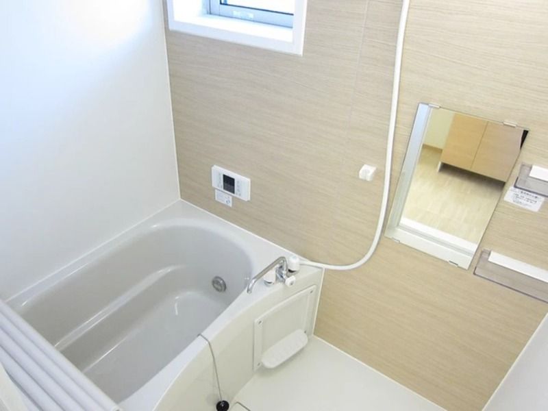 【バス】 図面と現状に相違がある場合には現状を優先