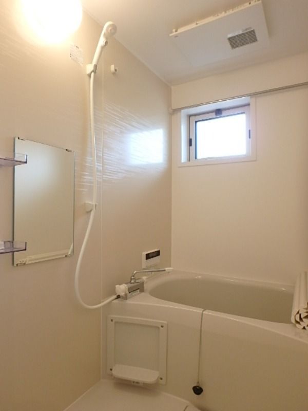 【バス】　図面と現状に相違がある場合には現状を優先