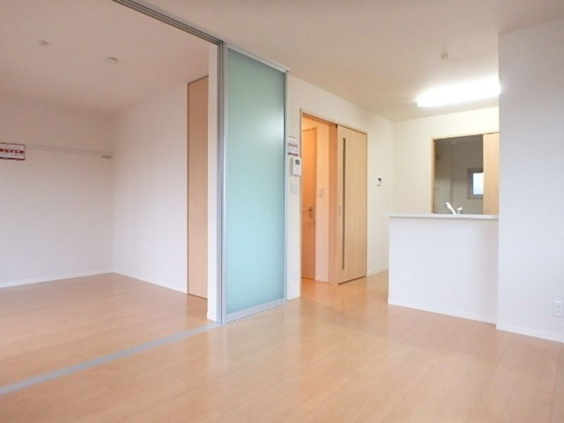 【居間・リビング】　図面と現状に相違がある場合には現状を優先