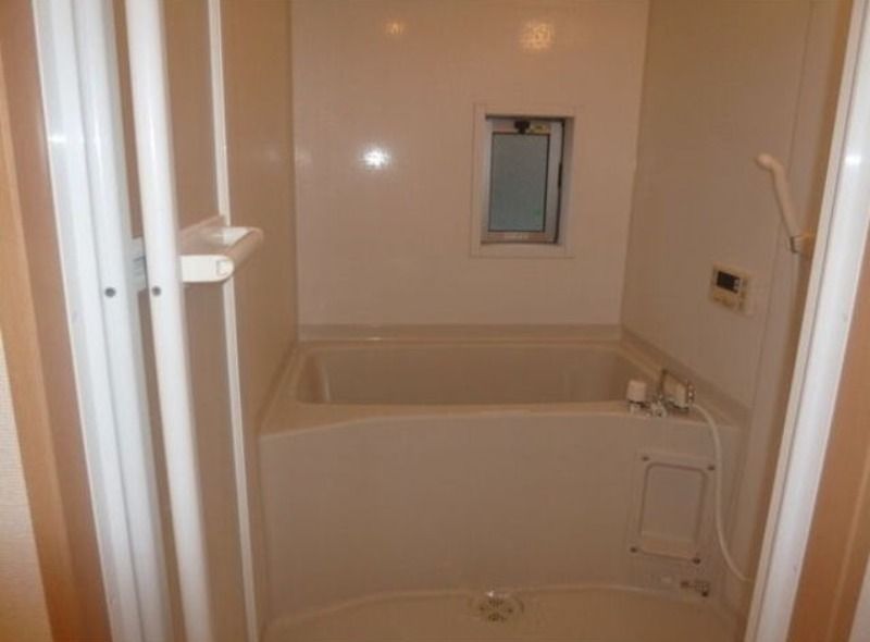 【バス】 図面と現状に相違がある場合には現状を優先