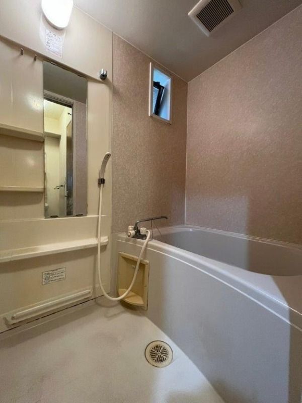 【バス】 図面と現状に相違がある場合には現状を優先