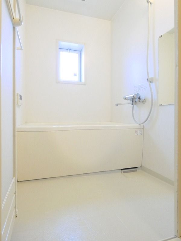 【バス】　図面と現状に相違がある場合には現状を優先