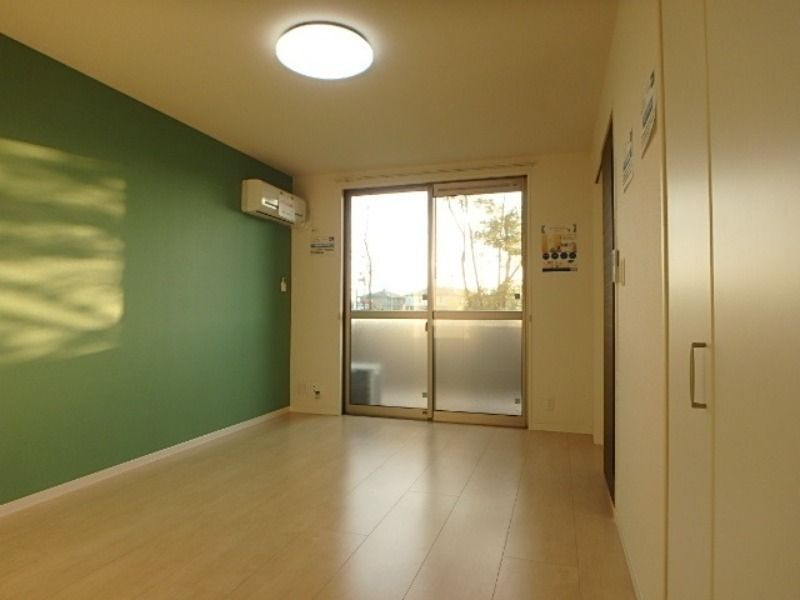 【居間・リビング】 図面と現状に相違がある場合には現状を優先