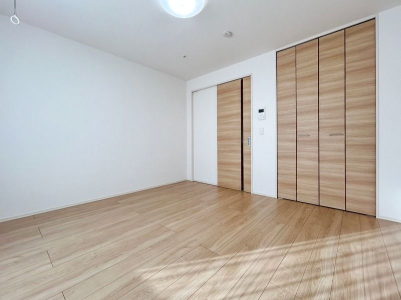 【居間・リビング】 図面と現状に相違がある場合には現状を優先