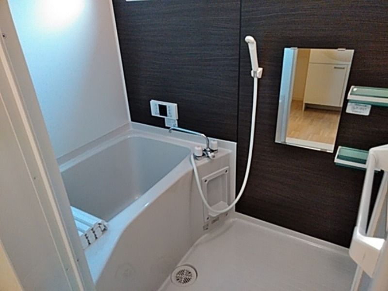 【バス】 図面と現状に相違がある場合には現状を優先