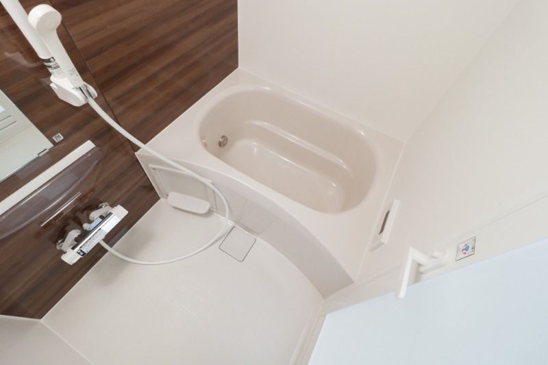 【バス】 図面と現状に相違がある場合には現状を優先