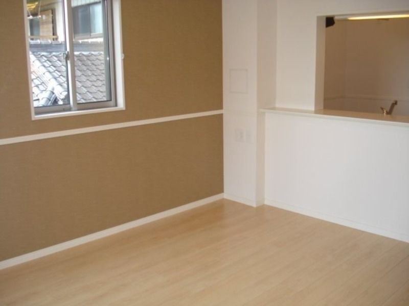 【居間・リビング】　図面と現状に相違がある場合には現状を優先