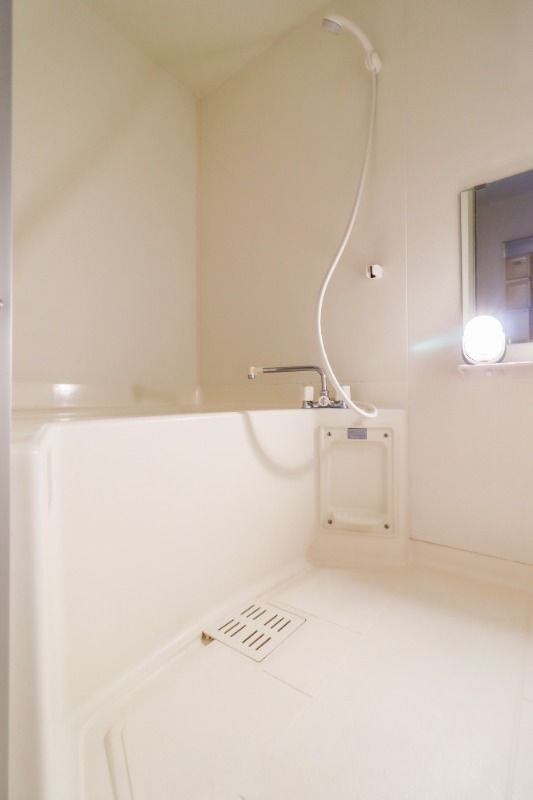 【バス】 図面と現状に相違がある場合には現状を優先