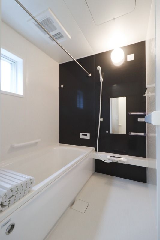 【バス】 図面と現状に相違がある場合には現状を優先