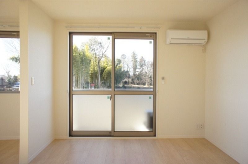 【居間・リビング】 図面と現状に相違がある場合には現状を優先