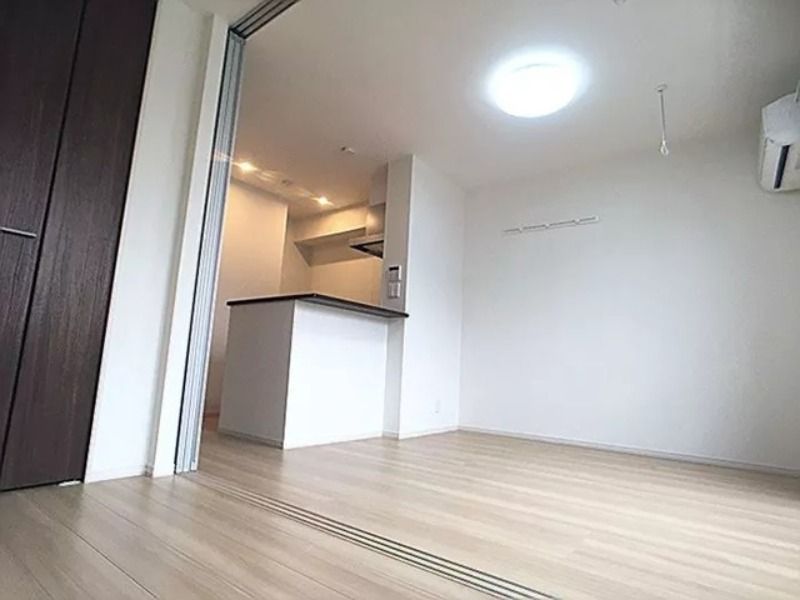 【居間・リビング】 図面と現状に相違がある場合には現状を優先