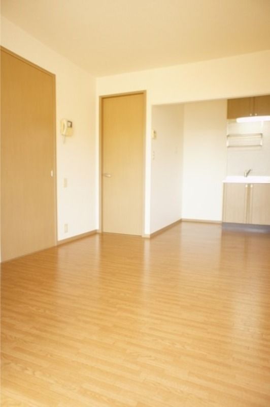 【居間・リビング】 図面と現状に相違がある場合には現状を優先