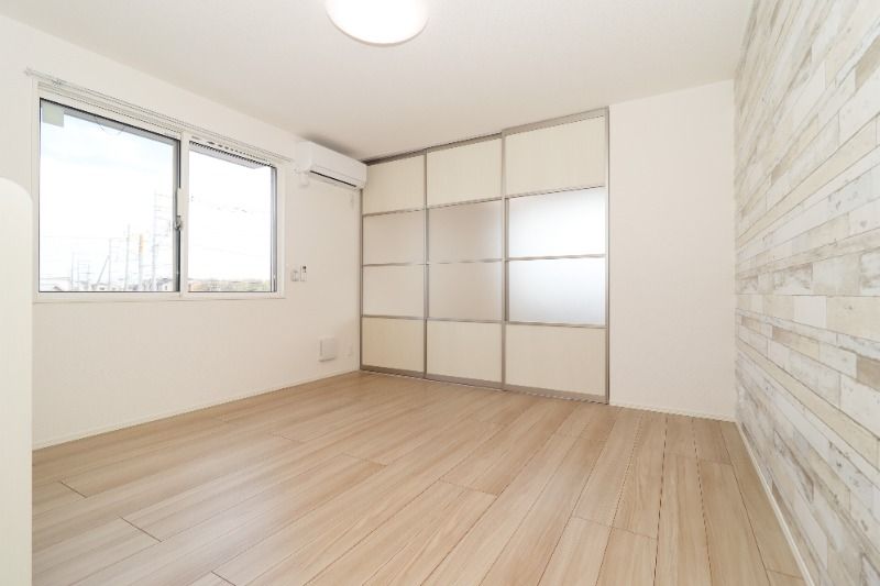 【居室・リビング】　図面と現状に相違がある場合には現状を優先